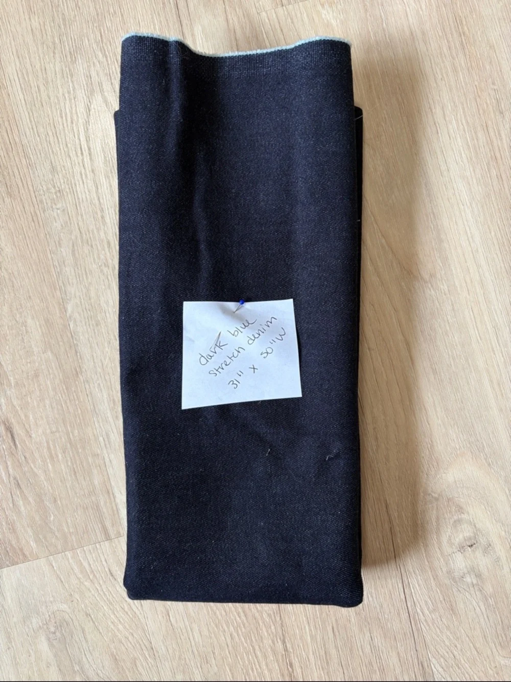 Stretch Denim remnant fabric bundle || shades of blue || 4 cuts of fabric - Picture 5 of 6